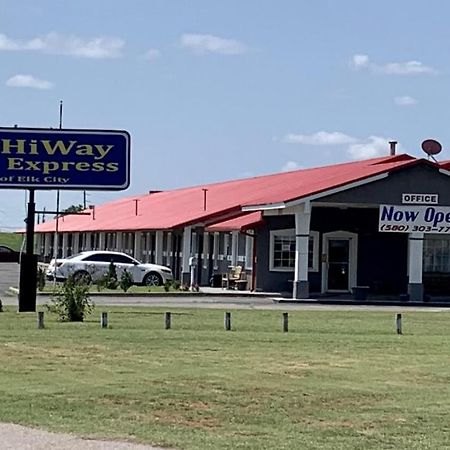 אלק סיטי Hiway Inn Express מראה חיצוני תמונה